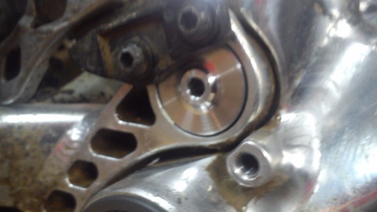 Tapa tornillo articulacion basculante